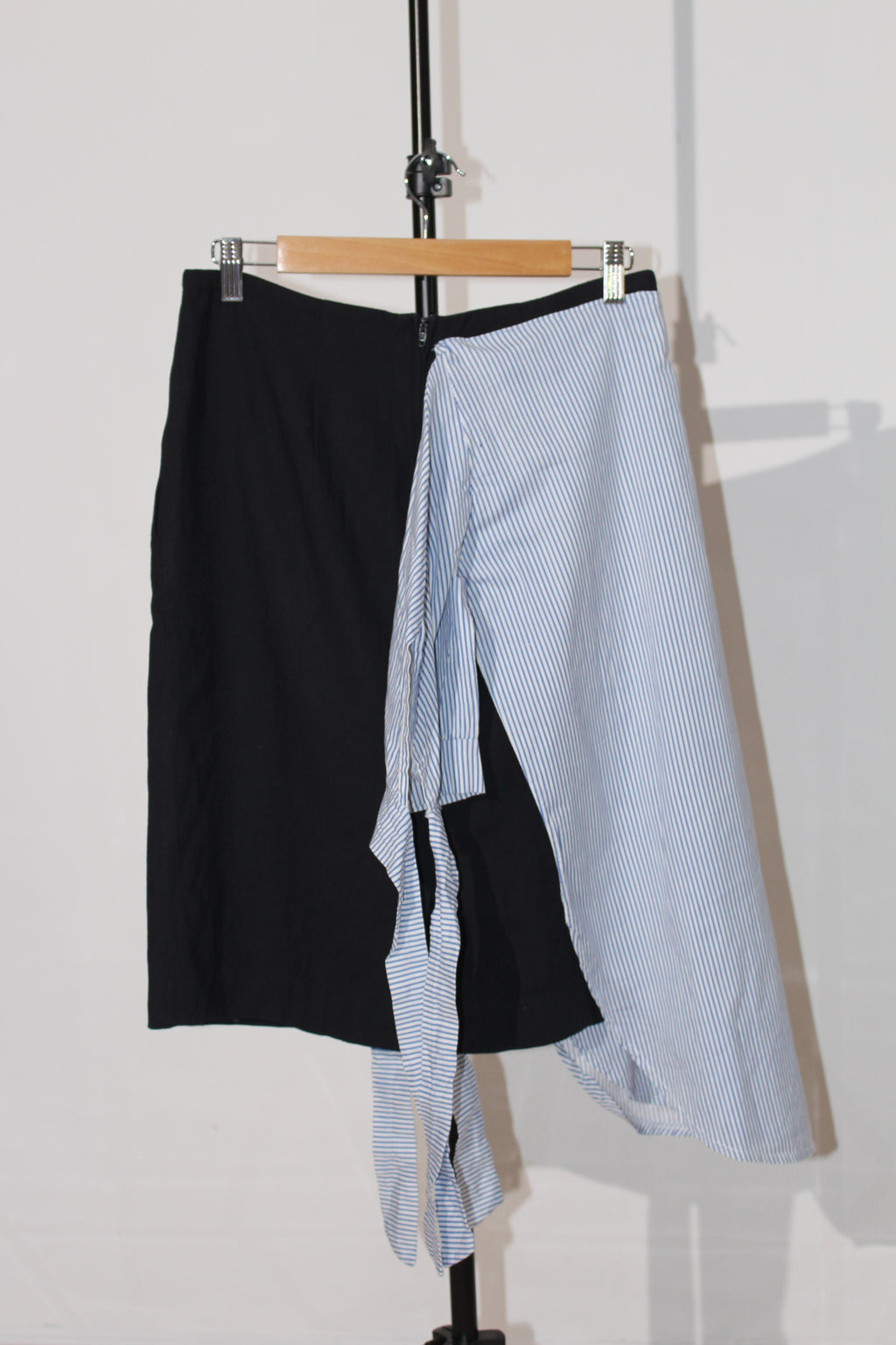 LAYERED MIDI PENCIL SKIRT