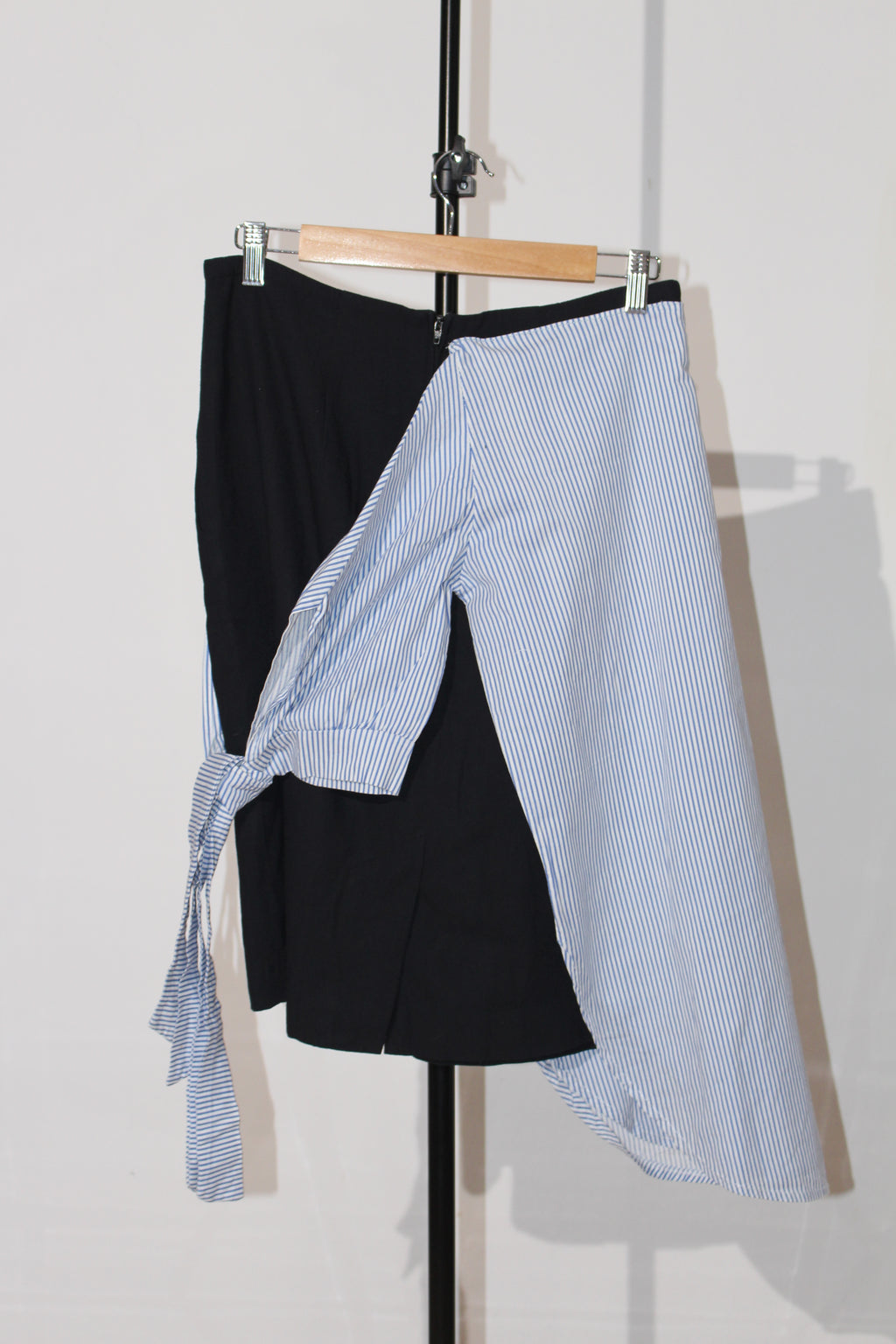 LAYERED MIDI PENCIL SKIRT